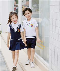 夏季中小學(xué)生服裝純白領(lǐng)